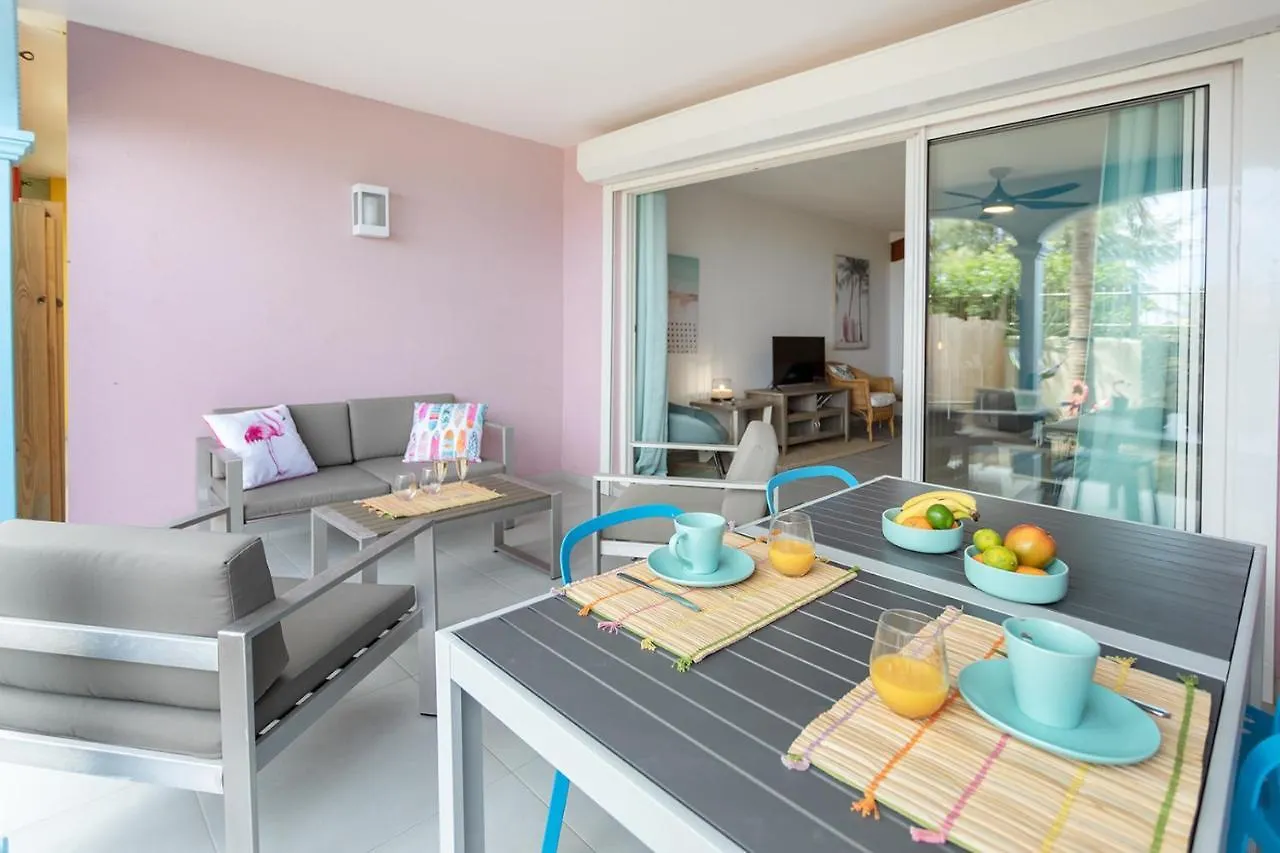 Villa Flamingo, Beautiful 2 Bedroom House - 1 Min From The Beach! Orient Bay Prázdninový dům