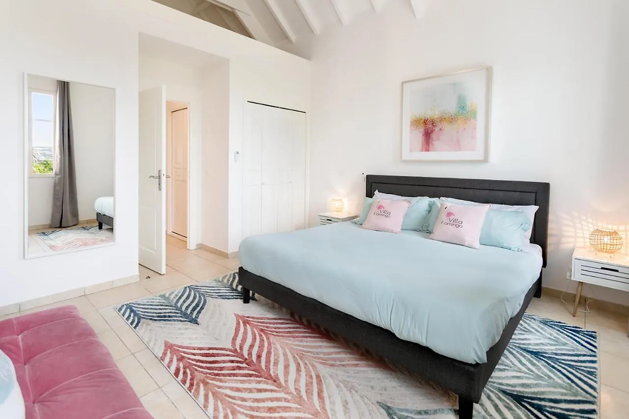 Villa Flamingo, Beautiful 2 Bedroom House - 1 Min From The Beach! Orient Bay Prázdninový dům